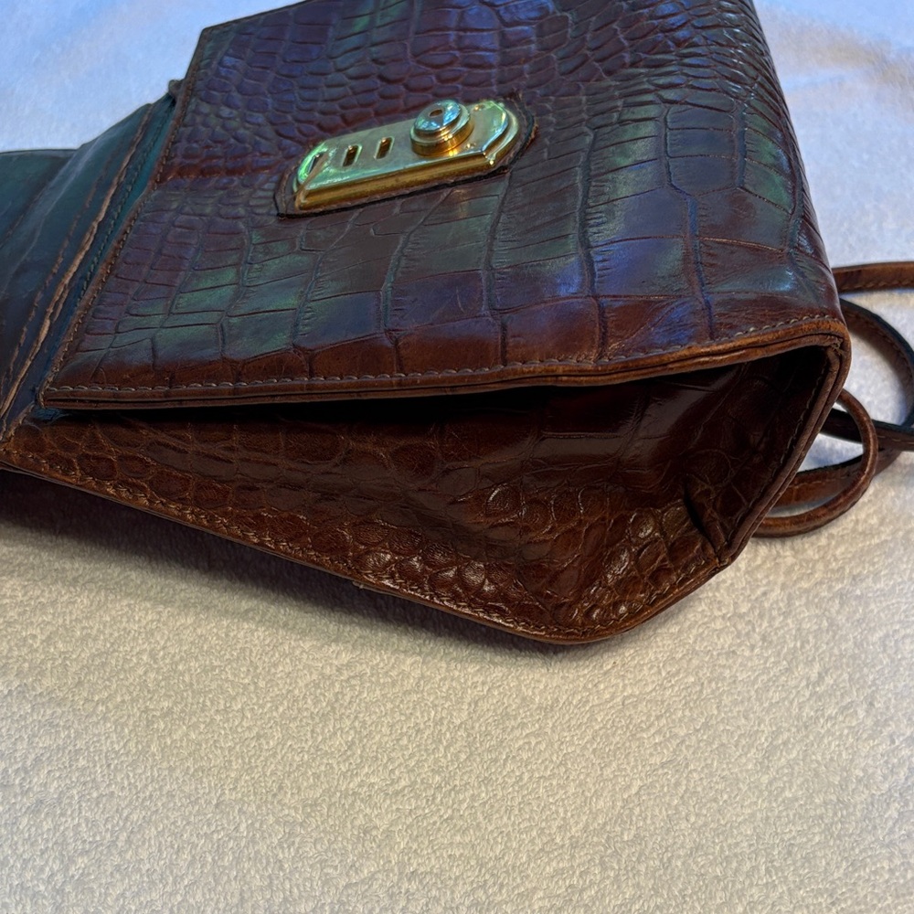 Vintage Francesco Biasia Brown Crocodile-Embossed Crossbody Bag - Picture 13 of 15